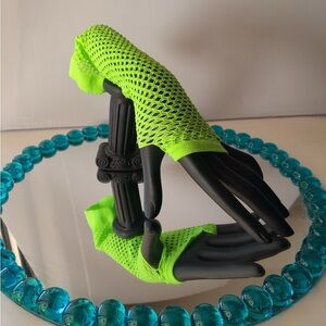 Mesh Fishnet Fingerless Gloves
